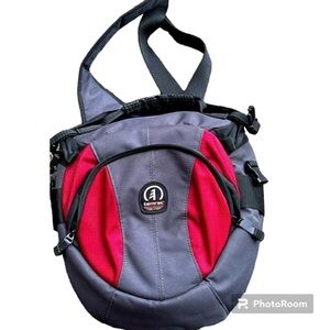 Tamrac Velocity 7X Camera Case Photography